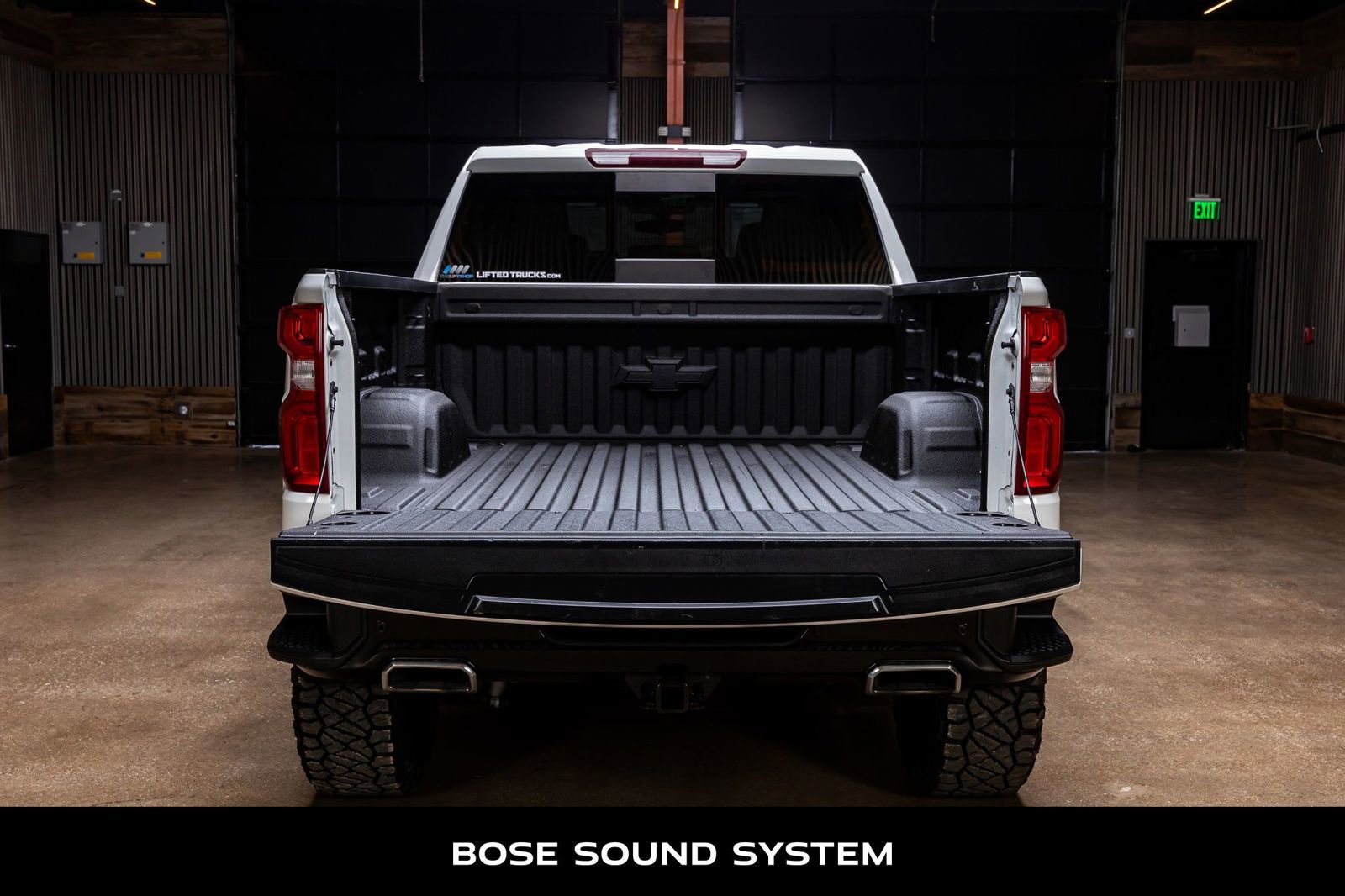 Used 2020 Chevrolet Silverado 1500 LT Trail Boss image 9