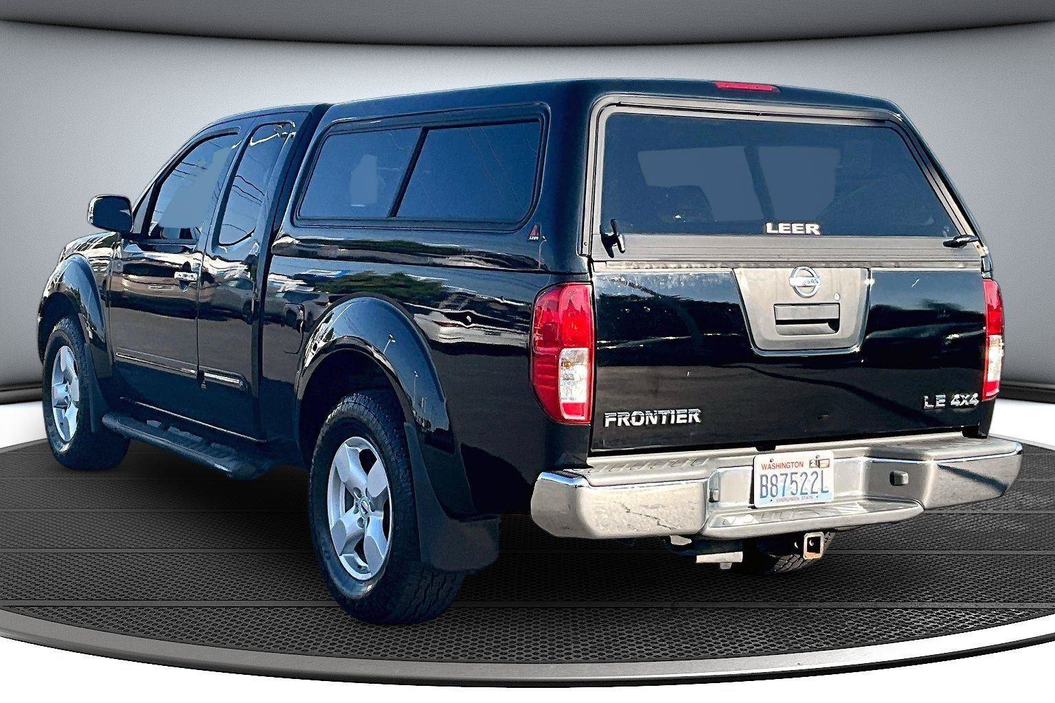 Used 2005 Nissan Frontier LE AWD/4WD image 5