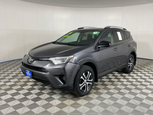 Used 2016 Toyota RAV4 LE AWD/4WD image 1