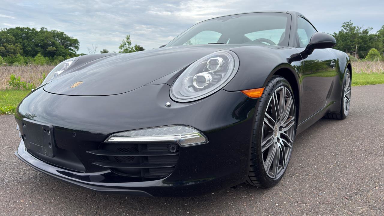 Used 2016 Porsche 911 Carrera Black Edition RWD image 15