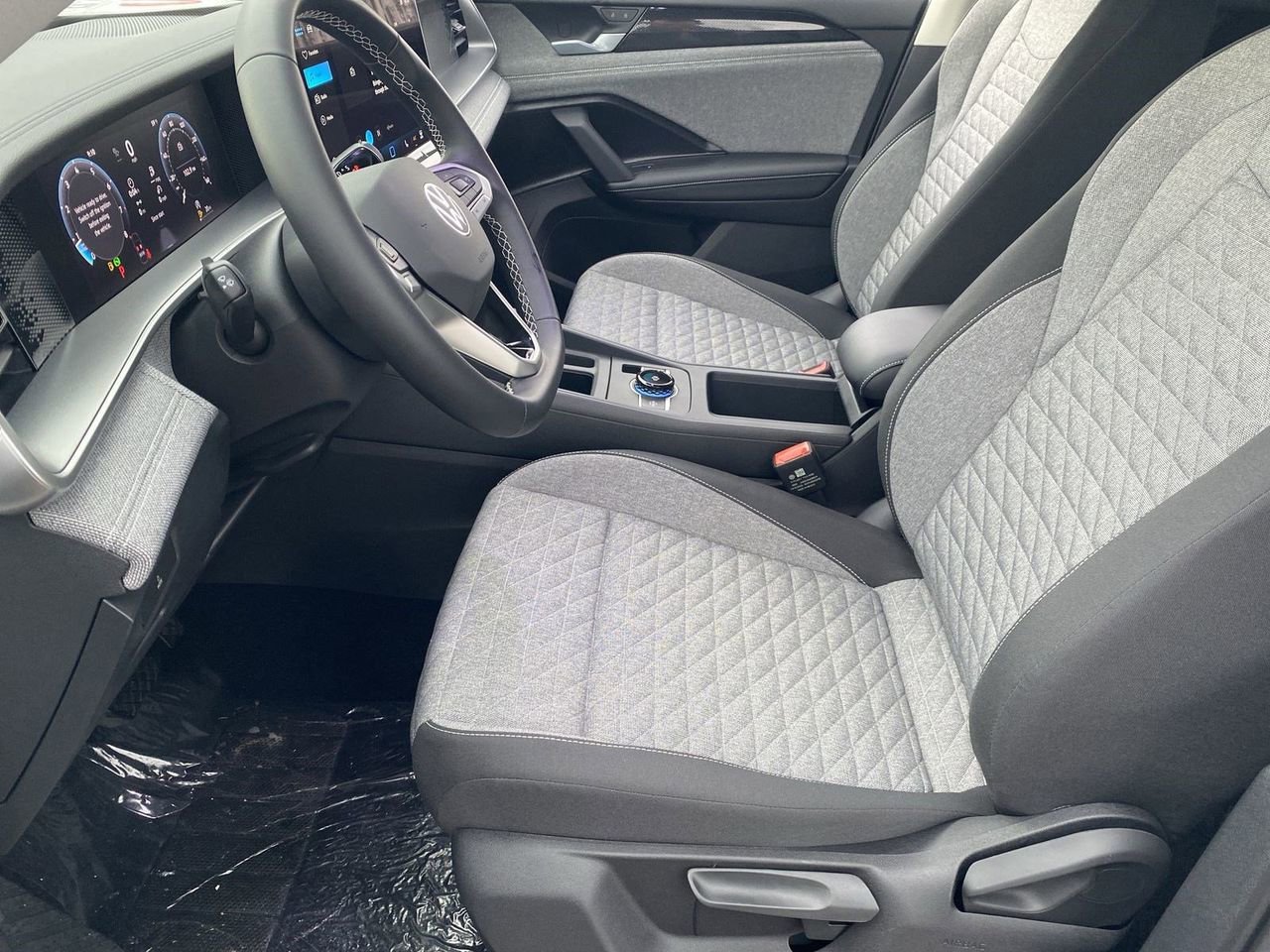 New 2026 Volkswagen Tiguan S FWD image 15