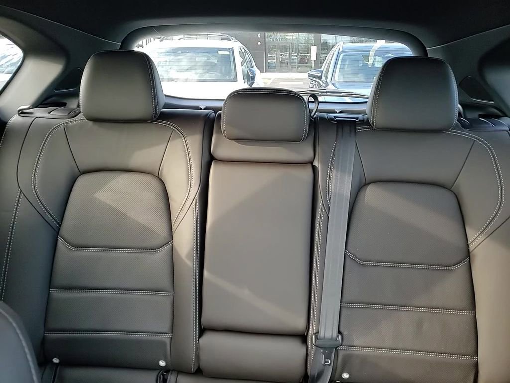 Certified 2025 MAZDA CX-5 Signature image 23