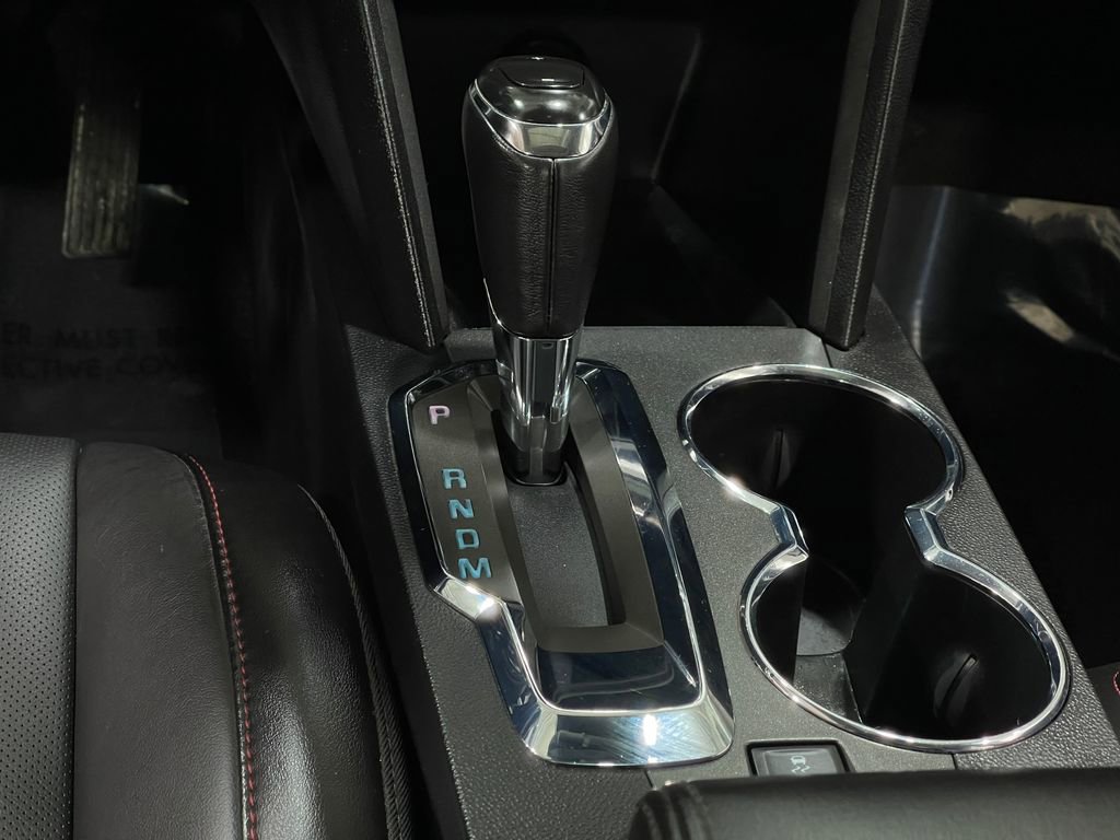 Used 2016 Chevrolet Equinox LTZ w/ Enhanced Convenience Package image 30