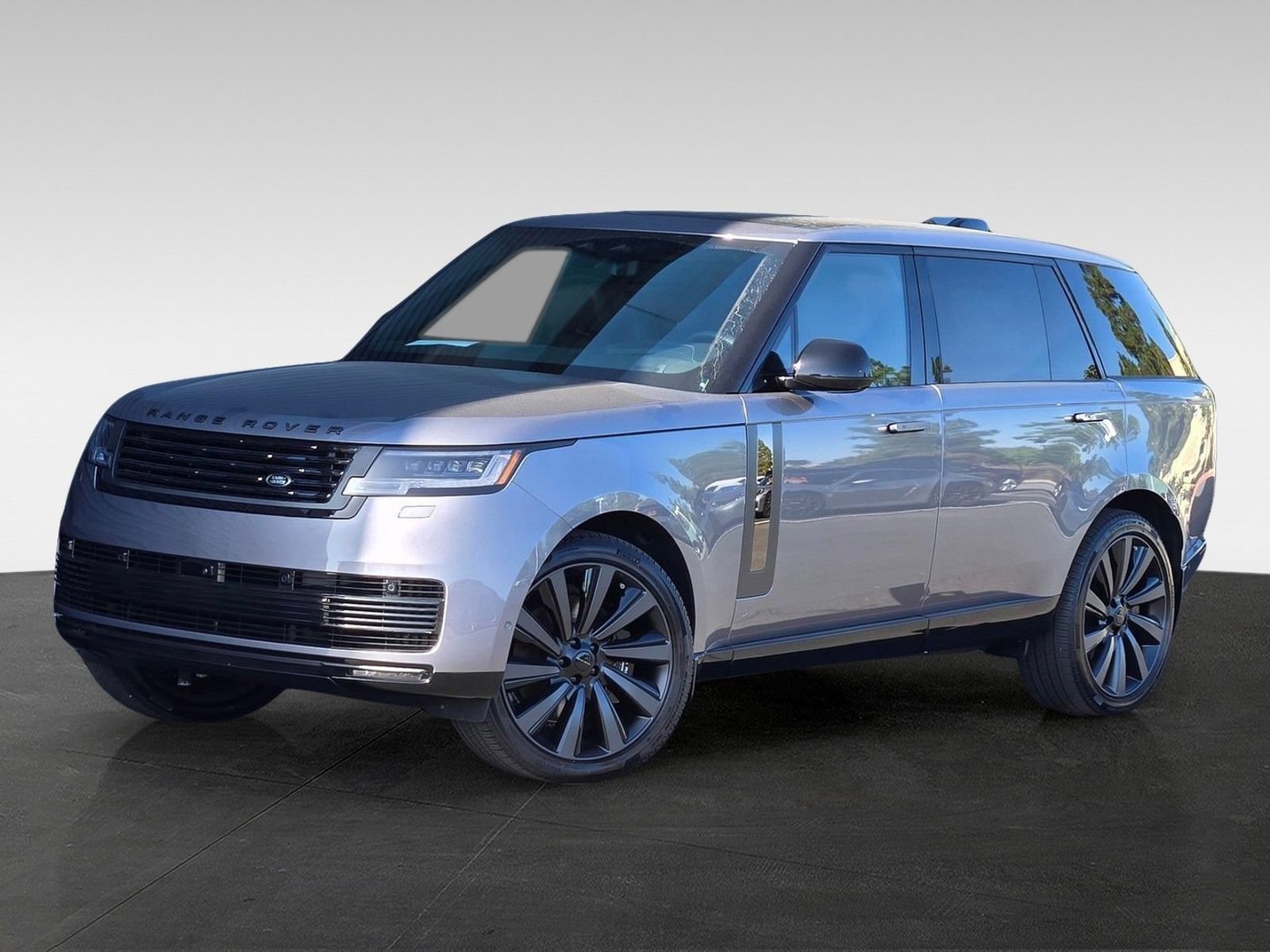 New 2026 Land Rover Range Rover SV AWD/4WD image 1