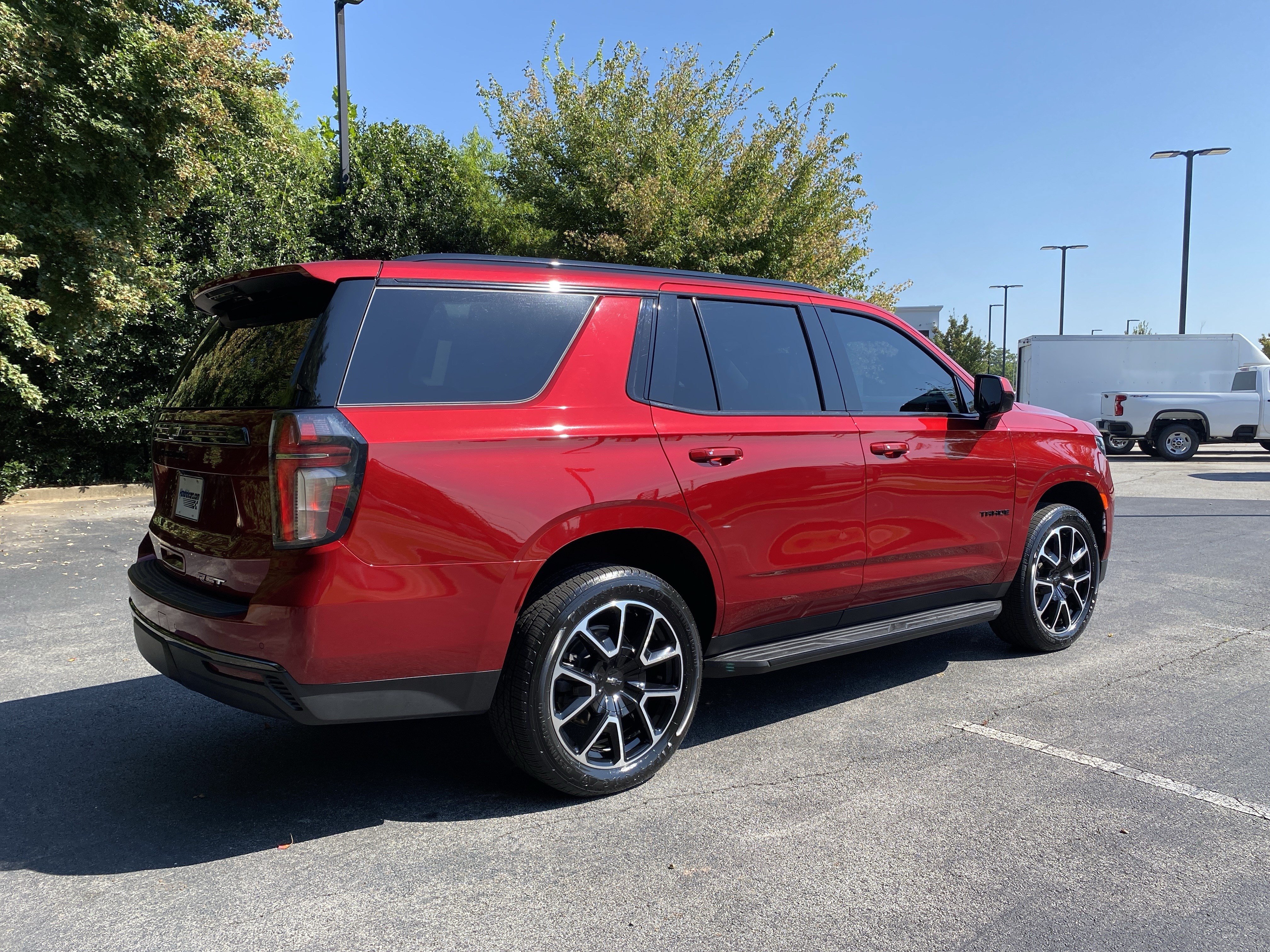 Used 2021 Chevrolet Tahoe RST RWD image 9