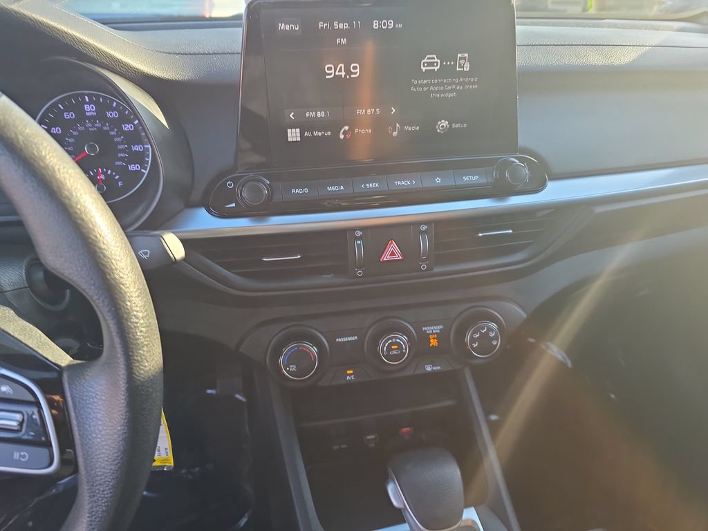 Used 2024 Kia Forte LXS FWD image 16