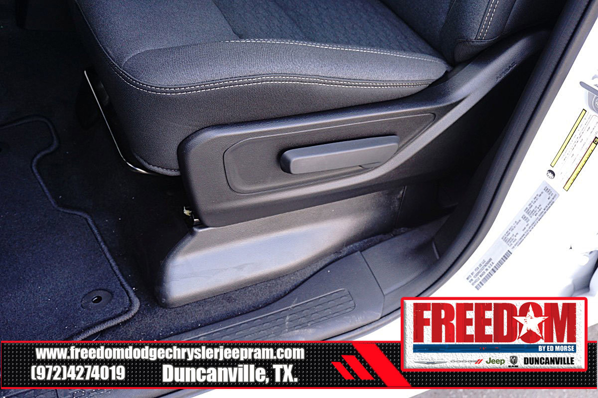 New 2026 RAM 1500 Express image 36