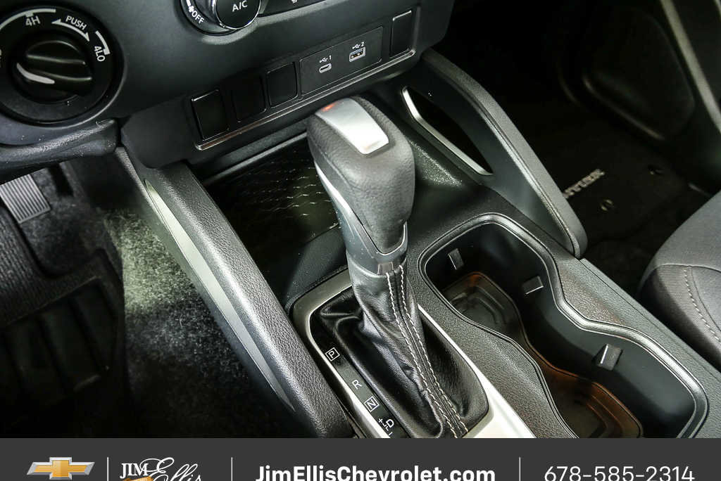 Used 2023 Nissan Frontier SV w/ Tow Package image 16