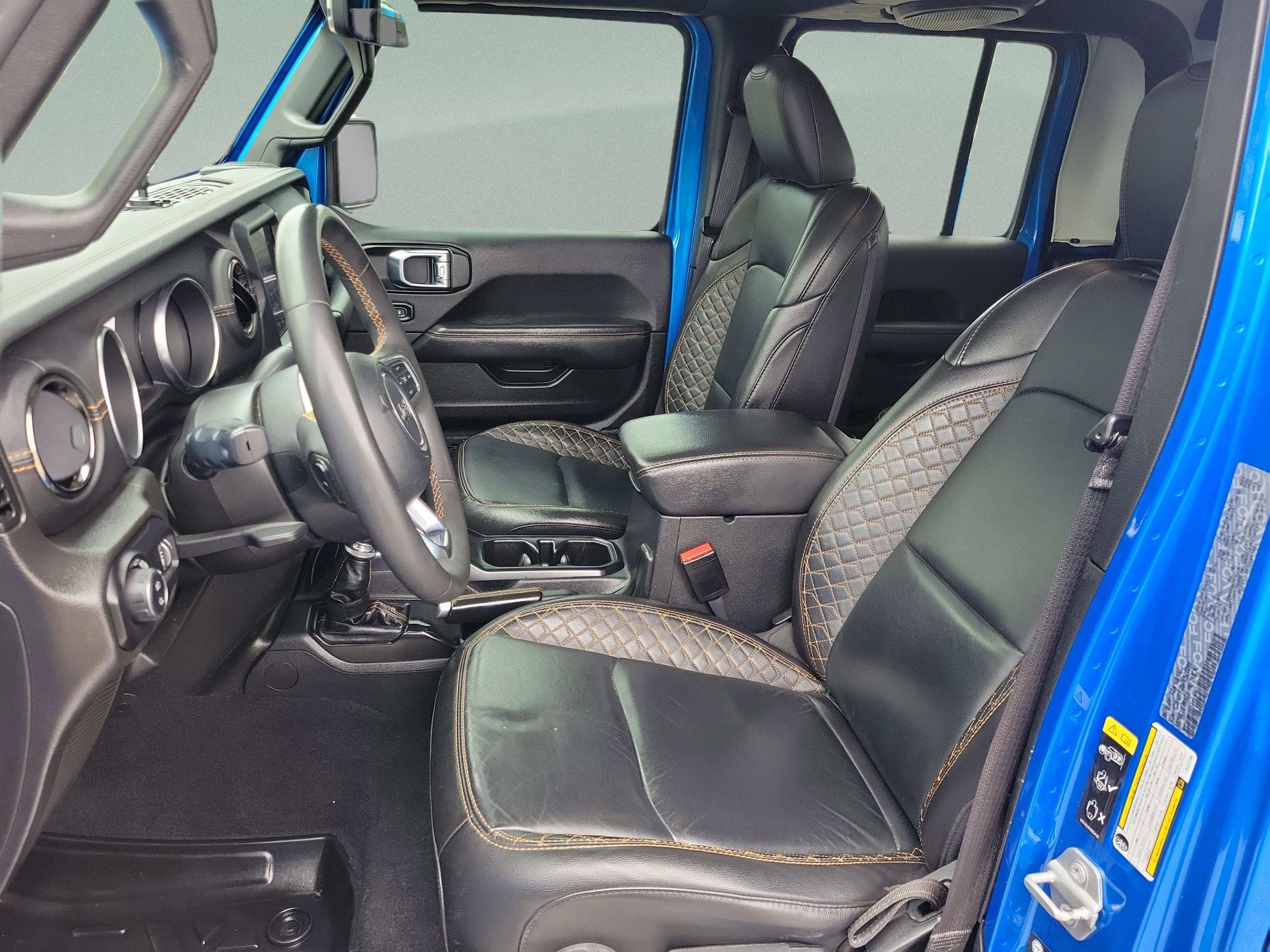 Used 2023 Jeep Gladiator Overland AWD/4WD image 17