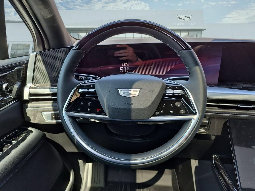New 2026 Cadillac Escalade IQ Sport 1 w/ LPO, Floor Liner Package AWD/4WD image 20