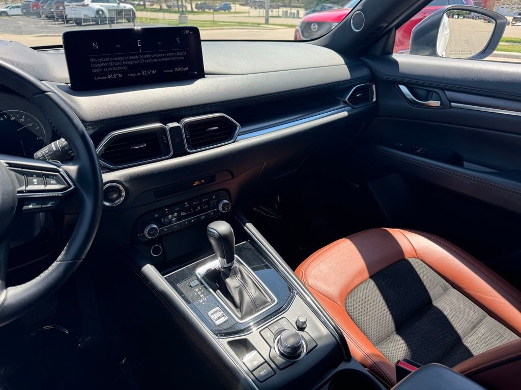 Certified 2024 MAZDA CX-5 Carbon Edition AWD/4WD image 2