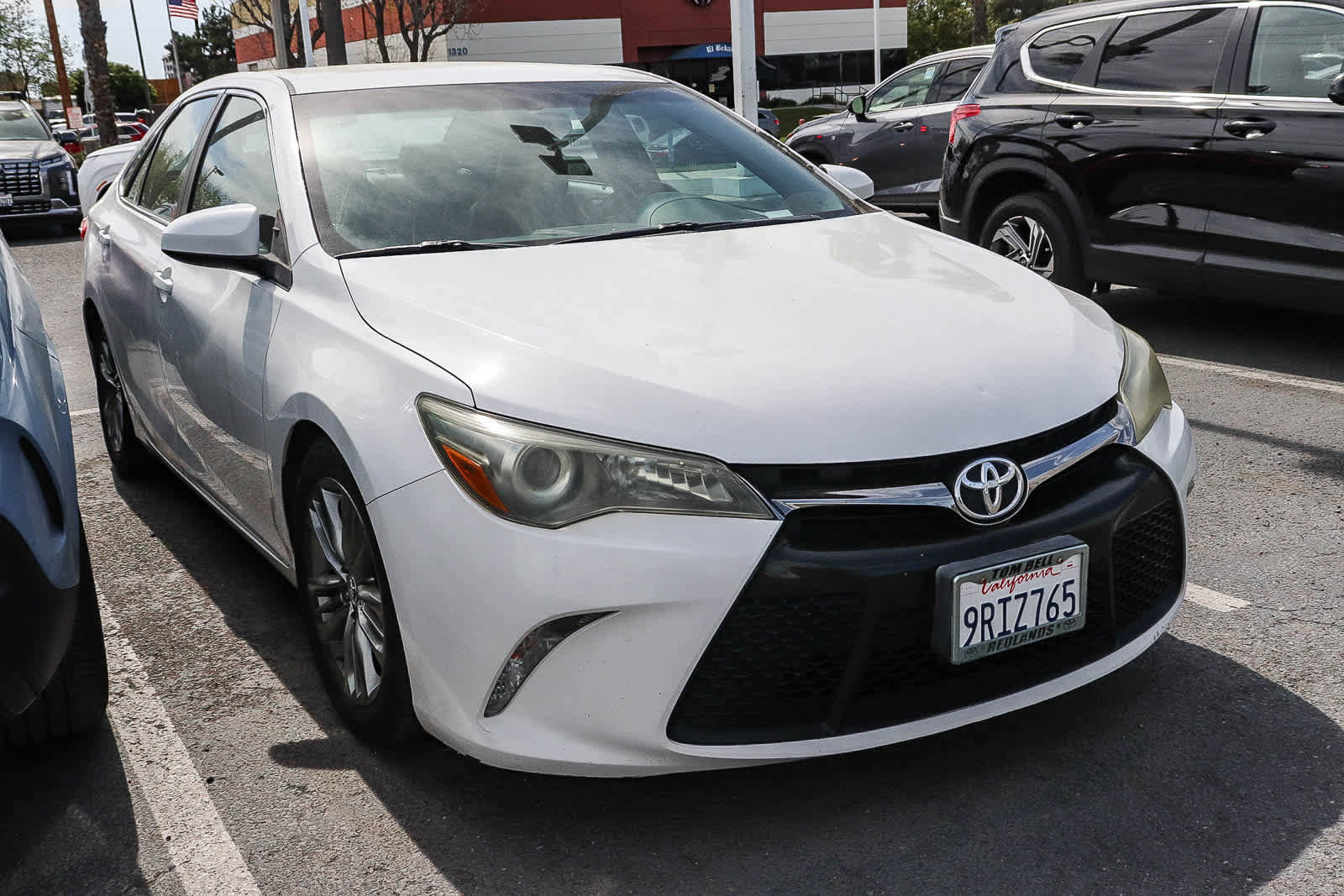 Used 2015 Toyota Camry SE image 6