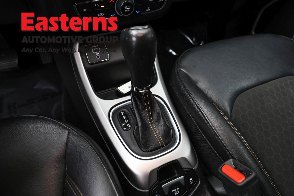 Used 2019 Jeep Compass Latitude FWD image 13