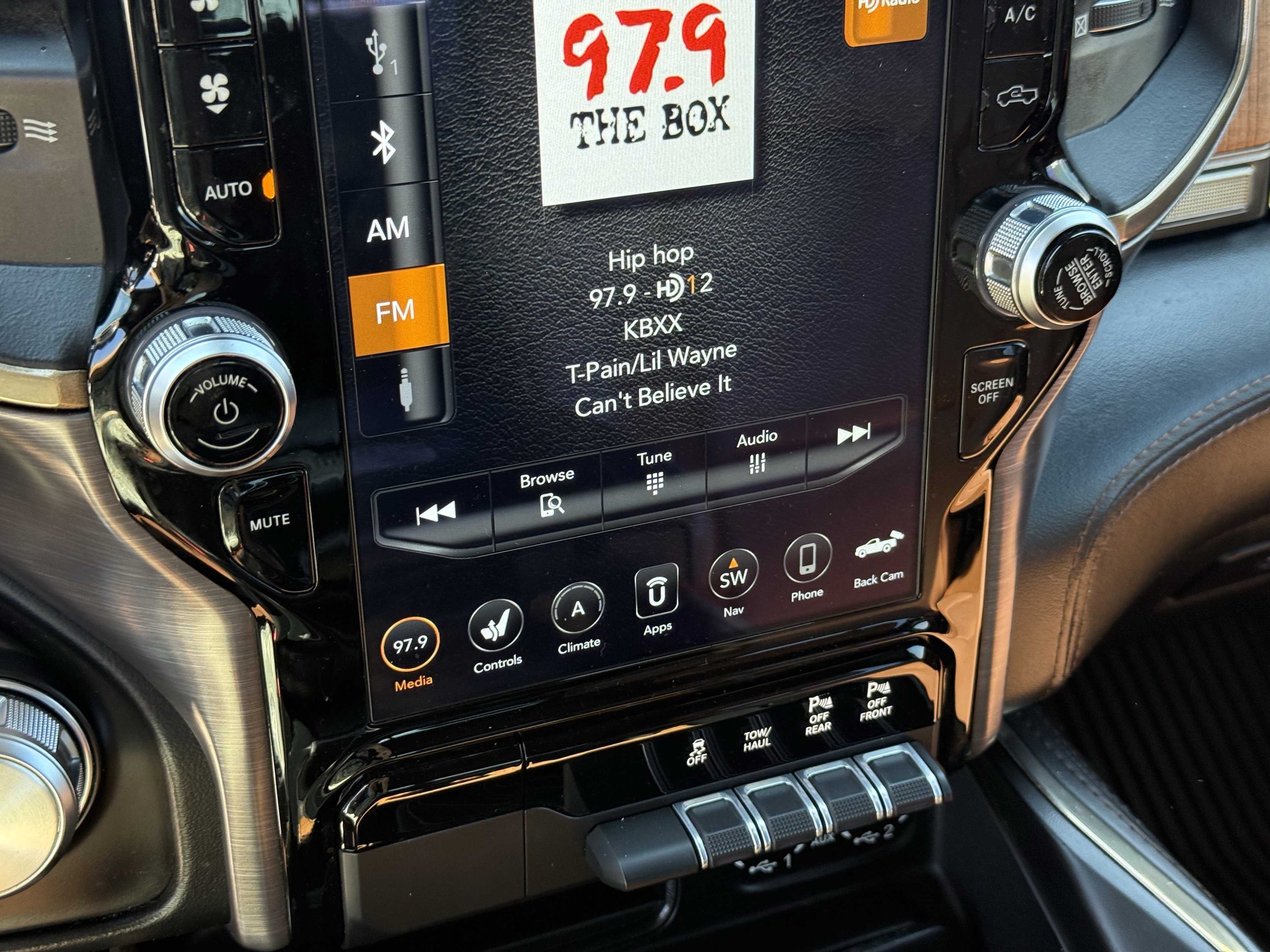 Used 2021 RAM 1500 Limited image 22