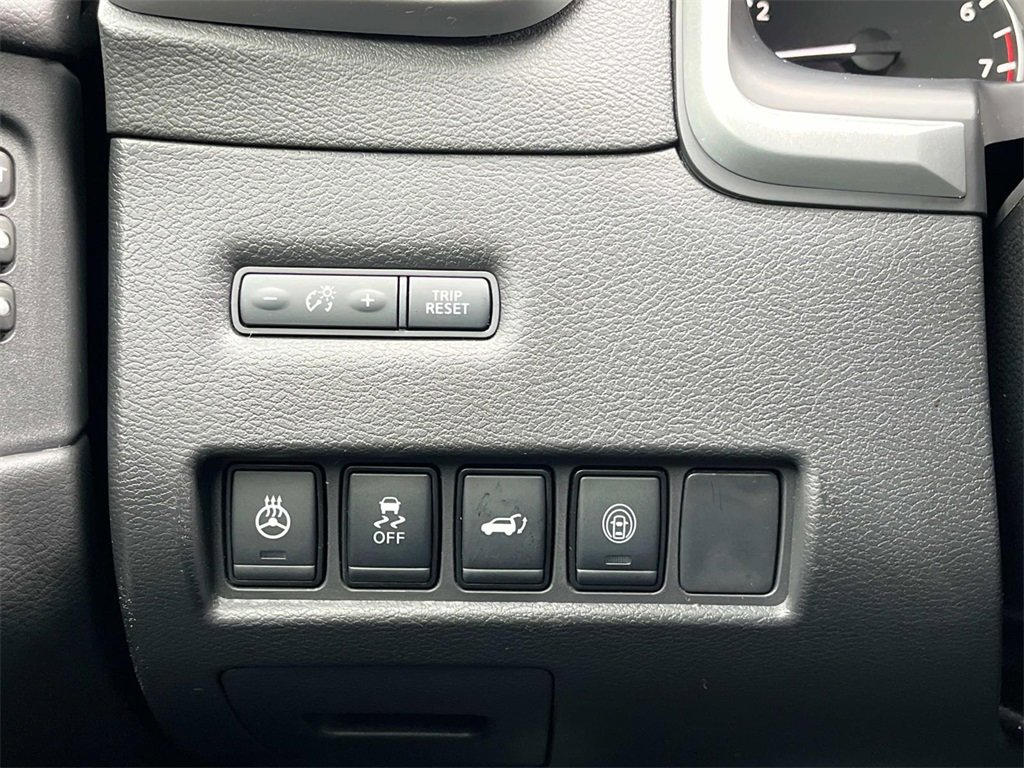 Used 2023 Nissan Murano SL w/ Cargo Package image 37