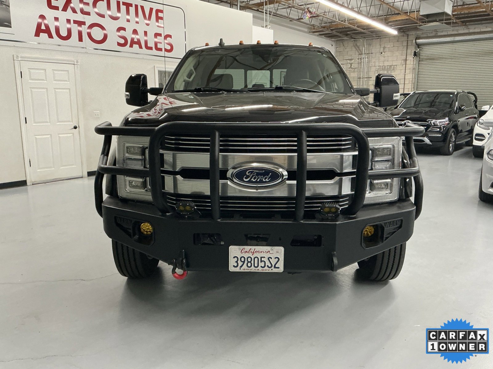 Used 2019 Ford F450 Limited image 3