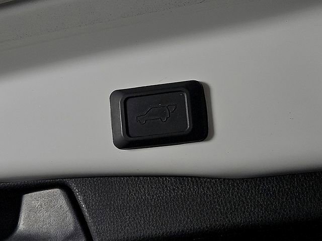 Used 2024 Toyota RAV4 XSE image 31