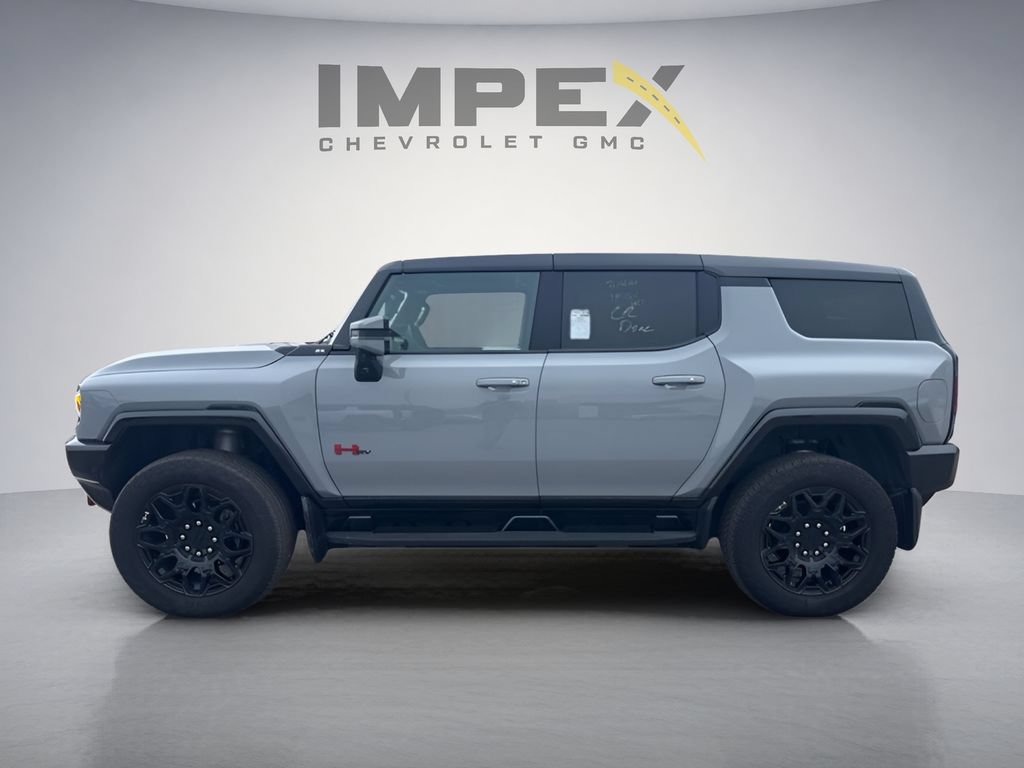Used 2025 GMC Hummer EV 2X w/ LPO, Sport Package AWD/4WD image 2