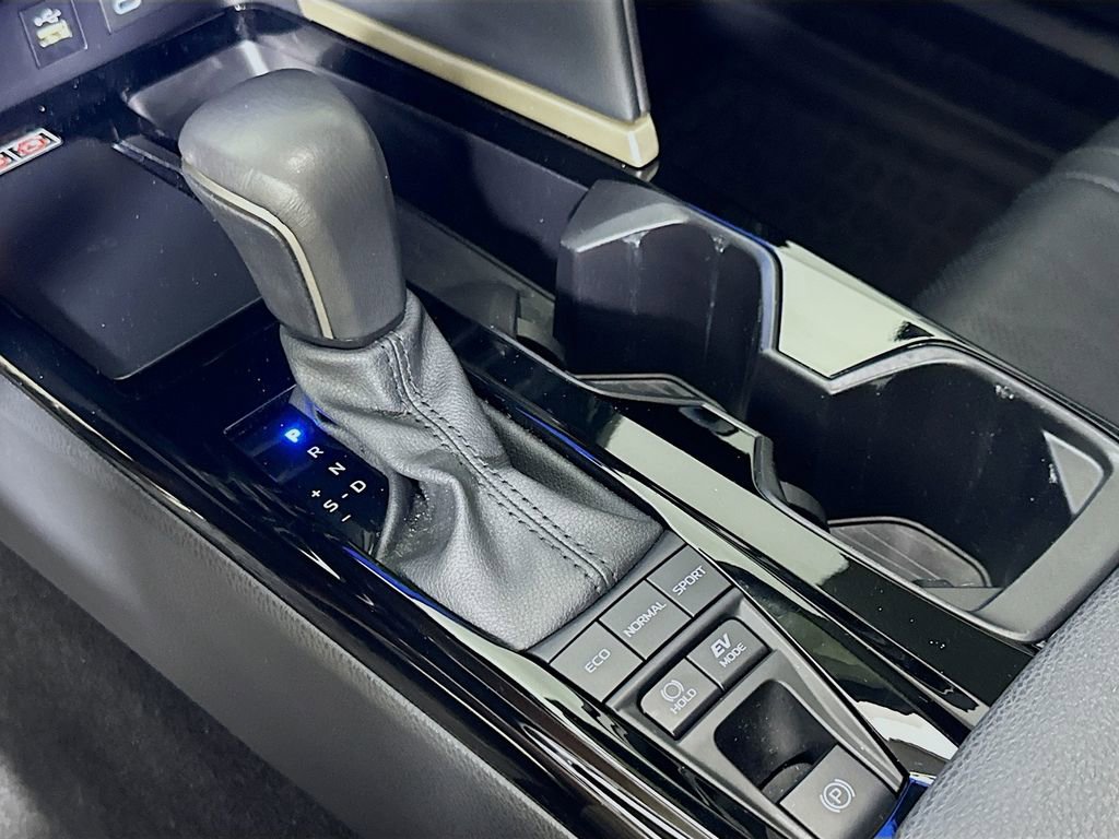 Used 2025 Toyota Camry XSE image 23