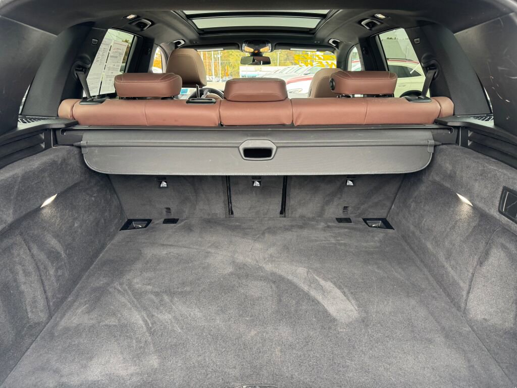Used 2021 BMW X5 xDrive40i w/ Convenience Package image 18