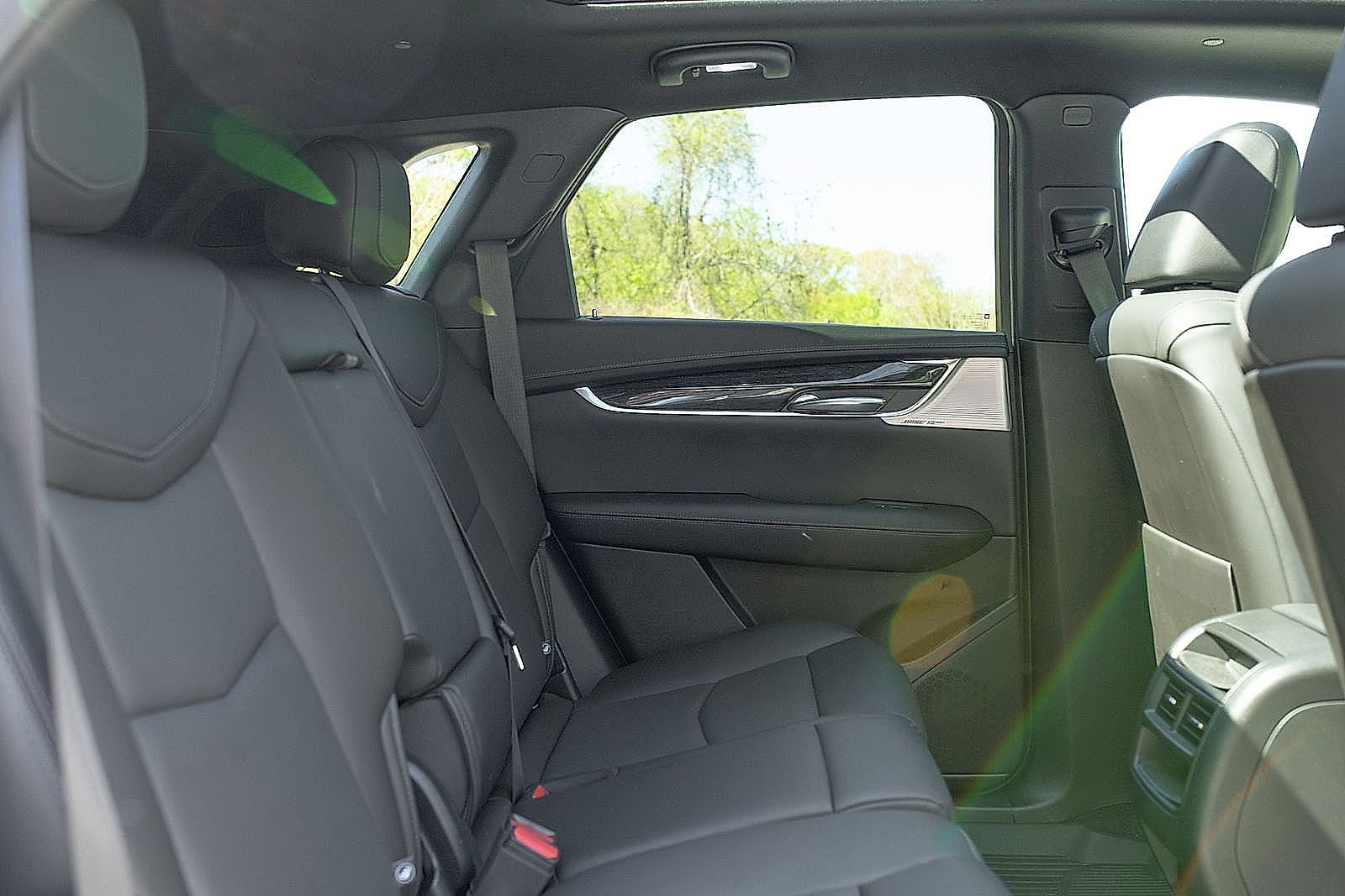 Certified 2021 Cadillac XT5 Premium Luxury image 30