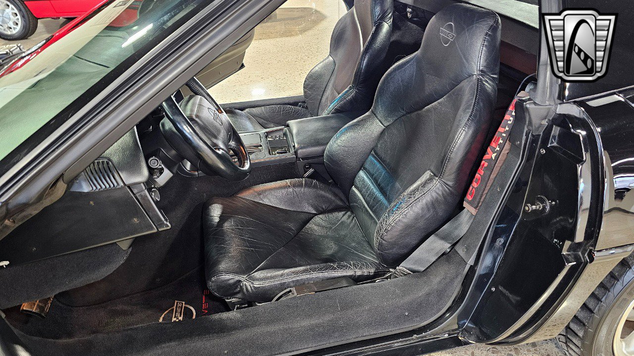 Used 1994 Chevrolet Corvette Convertible image 23