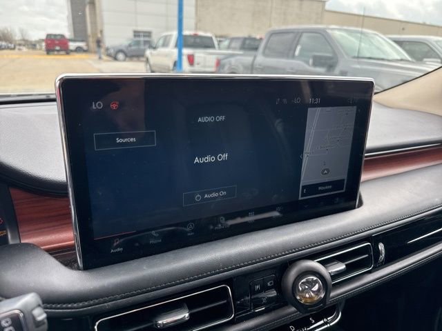 Used 2021 Lincoln Nautilus Reserve w/ Equipment Group 201A AWD/4WD image 23