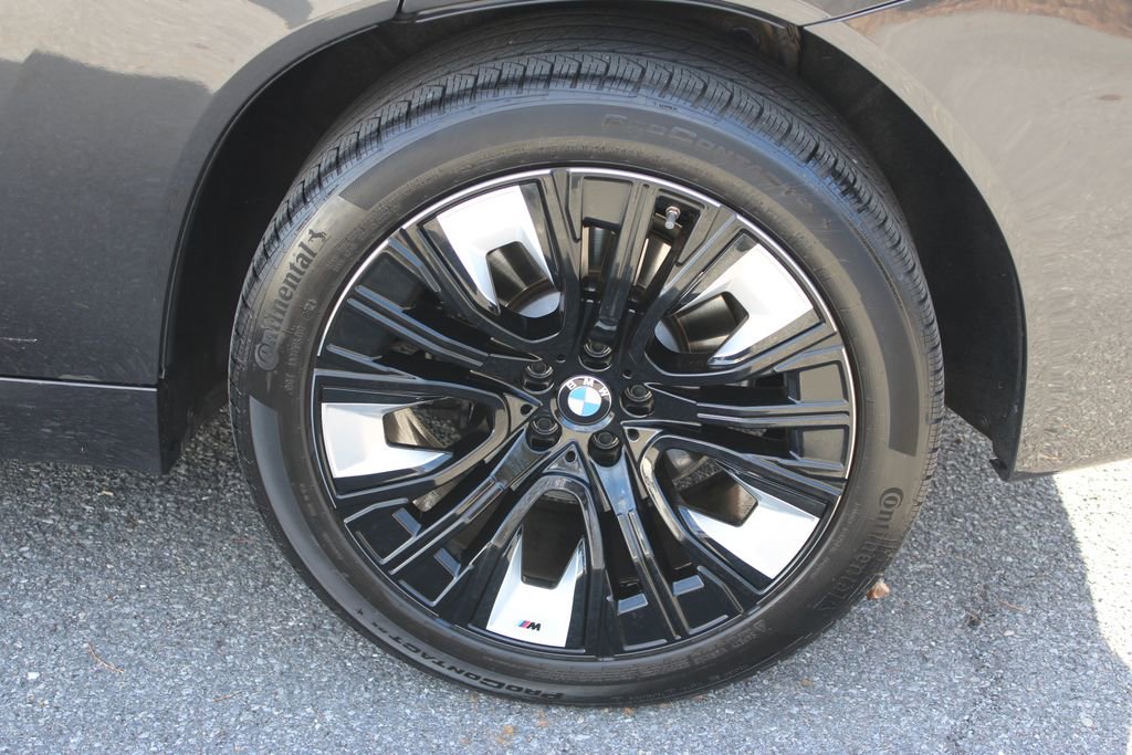 Used 2025 BMW X3 xDrive30i w/ Premium Package image 38