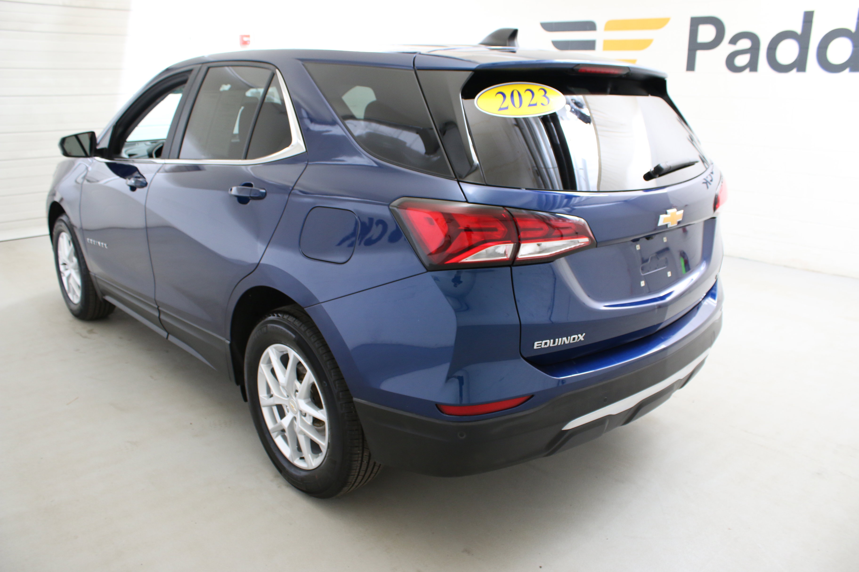 Used 2023 Chevrolet Equinox LT FWD image 7