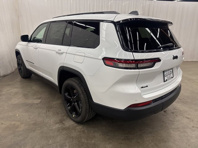 New 2025 Jeep Grand Cherokee L Altitude image 25