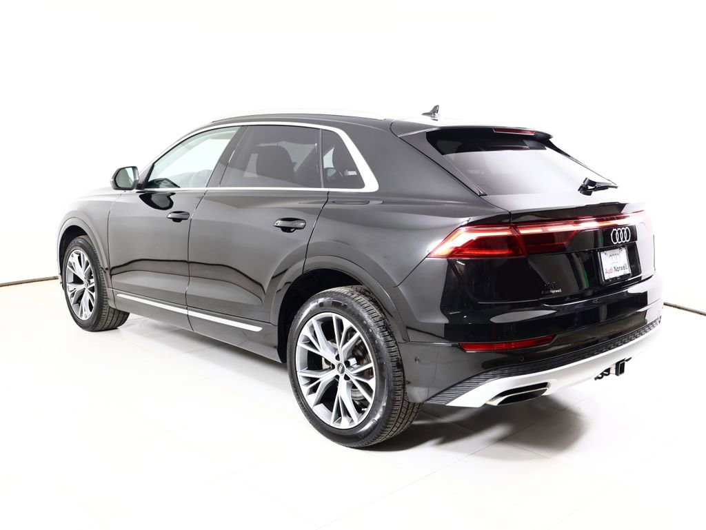 Used 2024 Audi Q8 Premium Plus w/ Premium Plus Package image 13