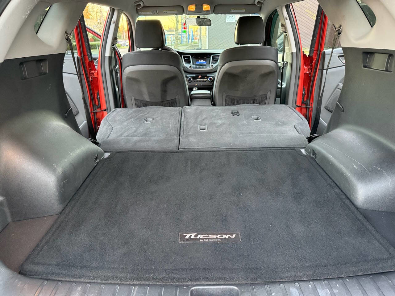 Used 2016 Hyundai Tucson SE image 11