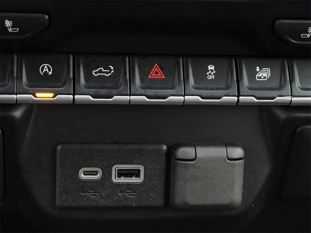 Used 2022 Chevrolet Silverado 1500 LT image 23