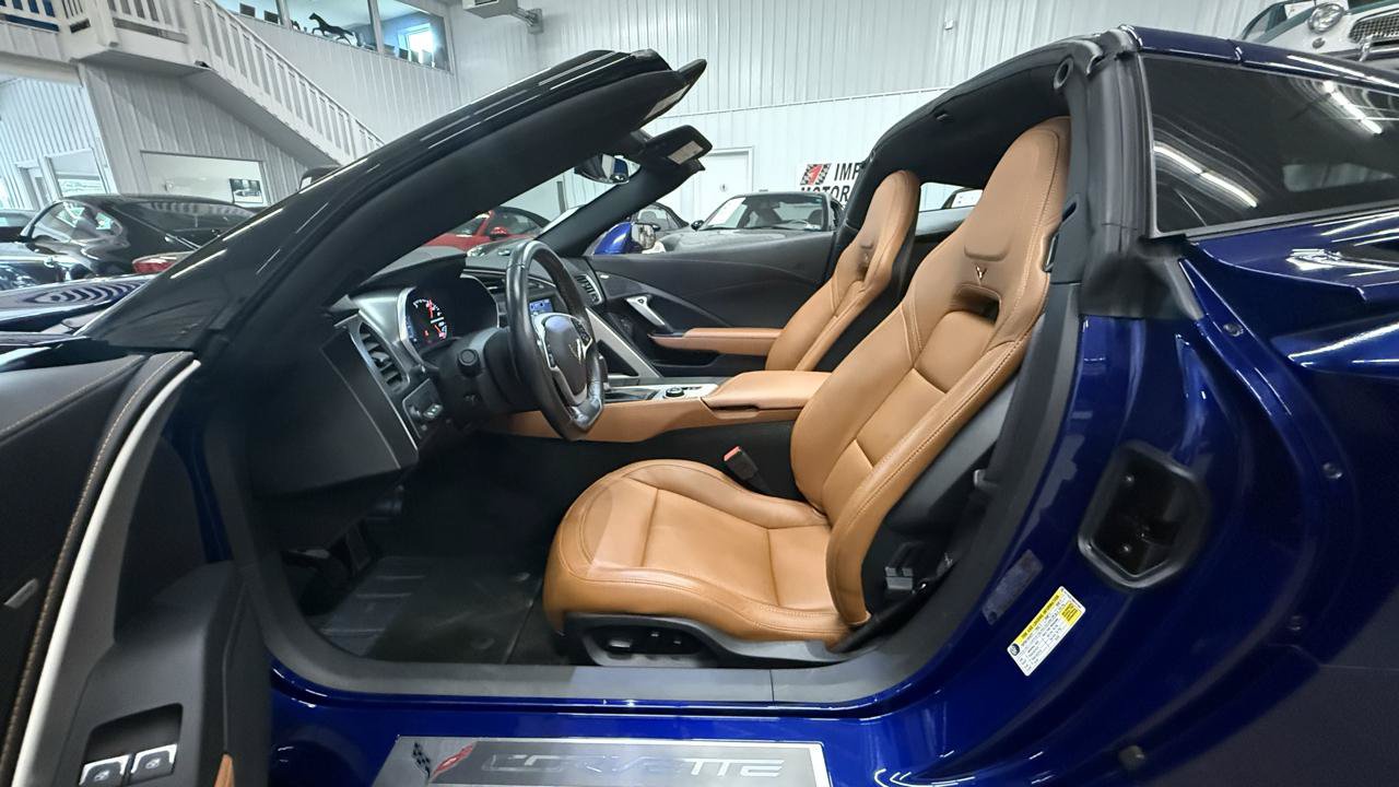 Used 2017 Chevrolet Corvette Stingray Coupe w/ 2LT Preferred Equipment Group RWD image 11