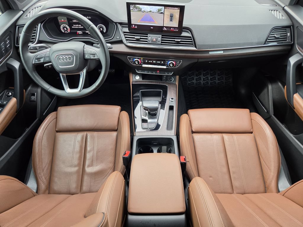 Used 2021 Audi Q5 Prestige w/ Prestige Package AWD/4WD image 12
