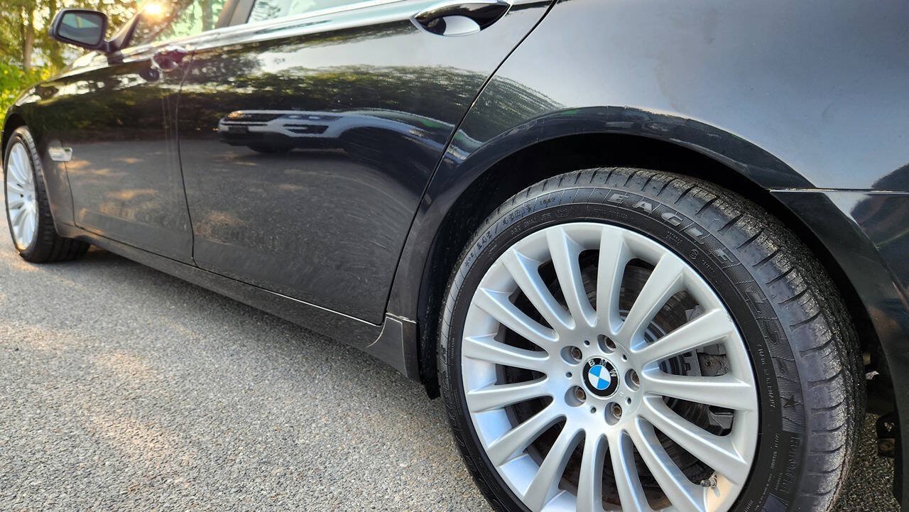 Used 2011 BMW 750Li xDrive AWD/4WD image 11