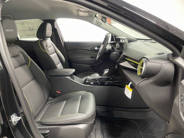 New 2026 Chevrolet Trax ACTIV w/ Driver Confidence Package FWD image 22