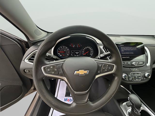 Used 2022 Chevrolet Malibu LT image 12