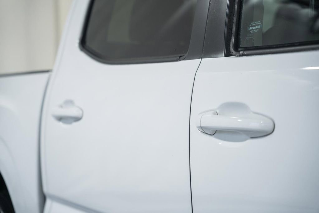 Used 2022 Toyota Tacoma SR w/ SR Convenience Package RWD image 12