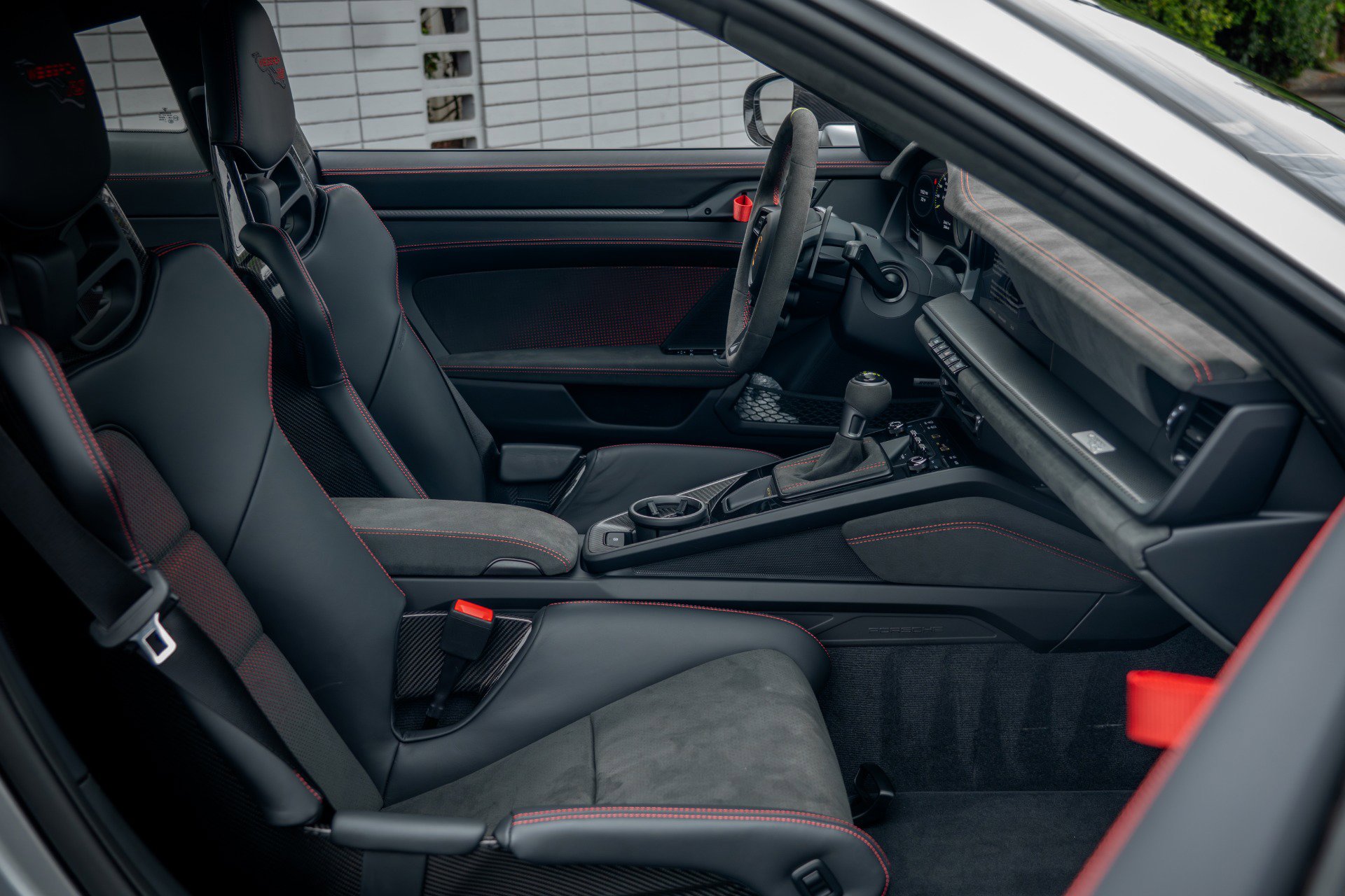Used 2025 Porsche 911 GT3 RS image 47