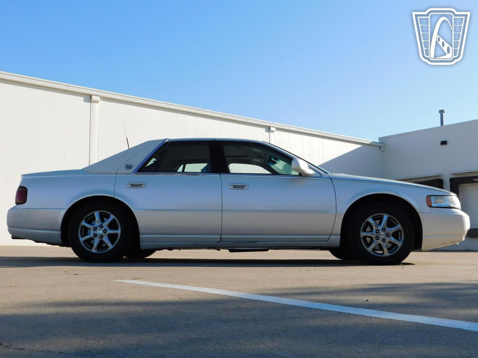 Used 2003 Cadillac Seville SLS w/ Preferred Equipment Group image 34