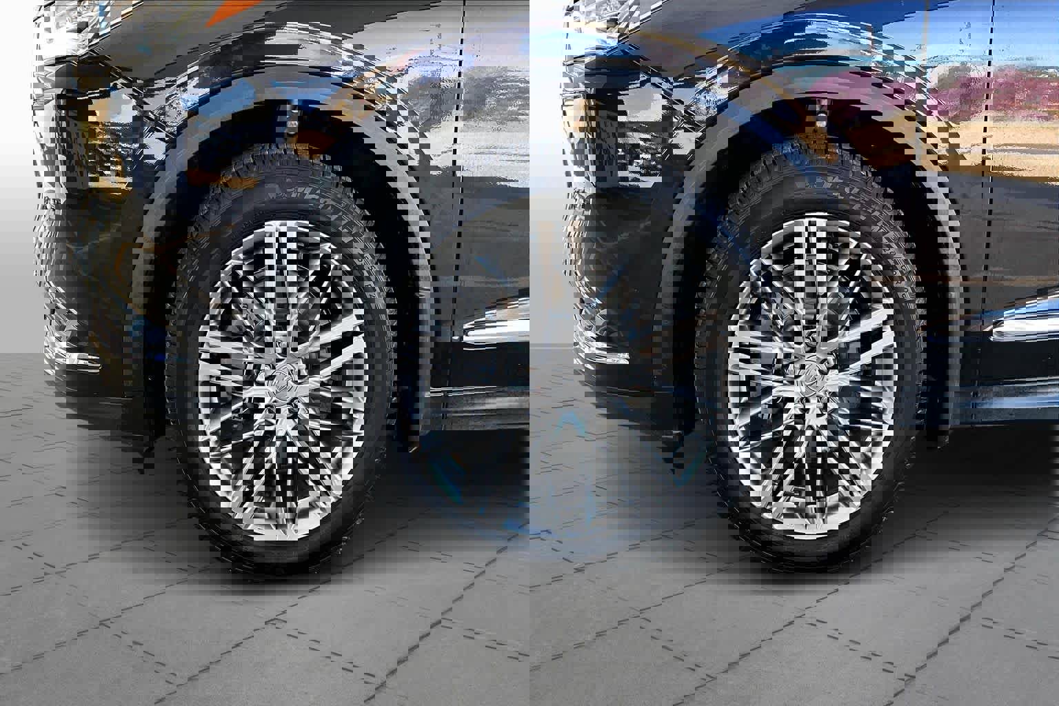 Used 2022 Acura MDX SH-AWD w/ Advance Package image 11