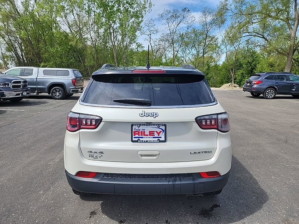 Used 2018 Jeep Compass Limited AWD/4WD image 6