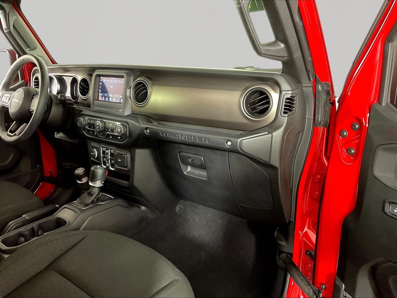 Used 2021 Jeep Wrangler Unlimited Sport AWD/4WD image 25