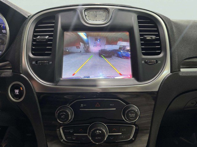 Used 2016 Chrysler 300 Limited w/ Driver Convenience Group image 24