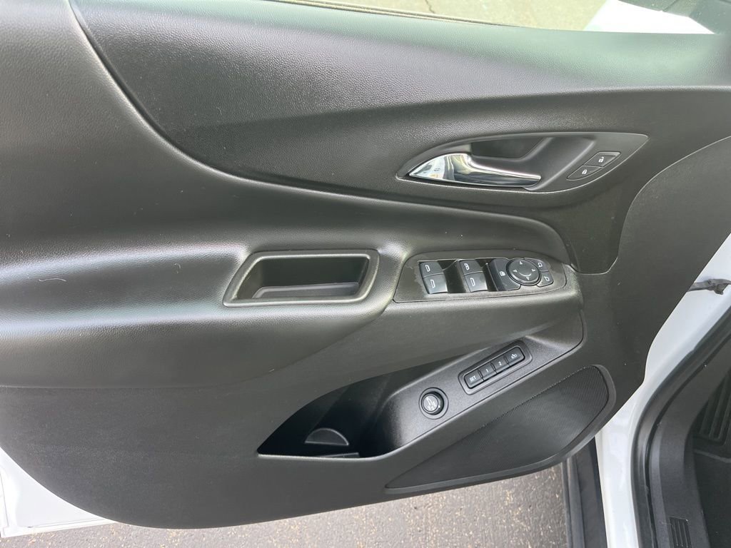 Certified 2020 Chevrolet Equinox LT w/ Sport Edition image 22