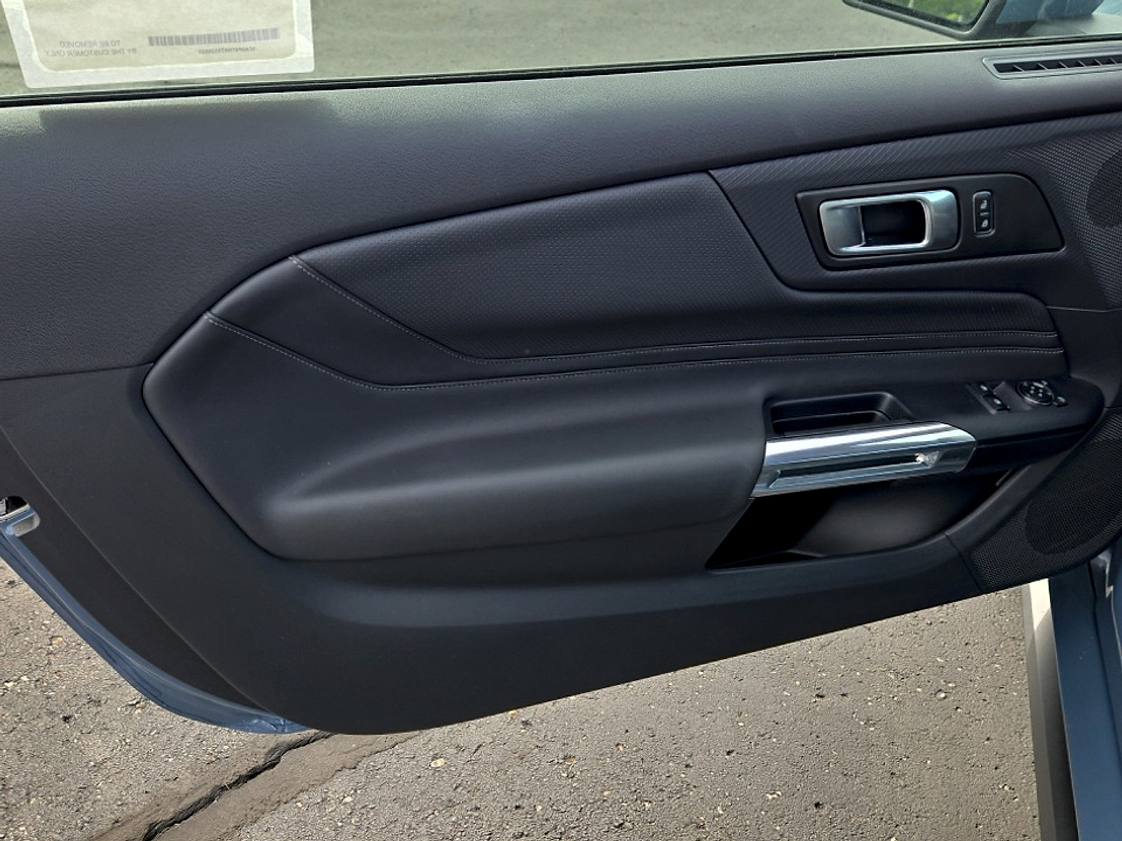 Used 2026 Ford Mustang Premium RWD image 10
