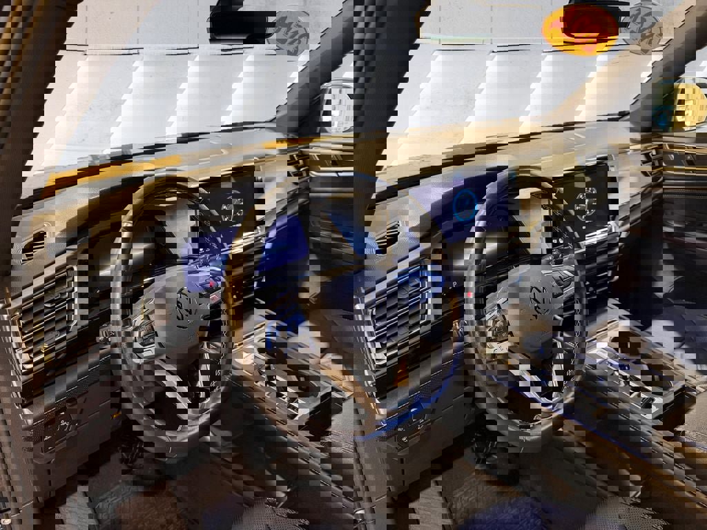 Used 2024 Volkswagen Atlas Cross Sport SE image 10