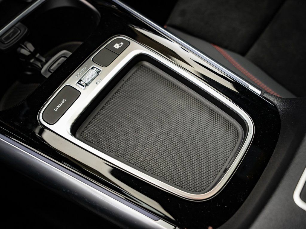 New 2026 Mercedes-Benz GLA 35 AMG 4MATIC image 36