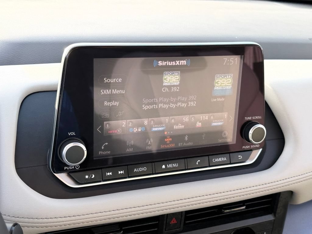 Used 2026 Nissan Rogue Dark Armor FWD image 19